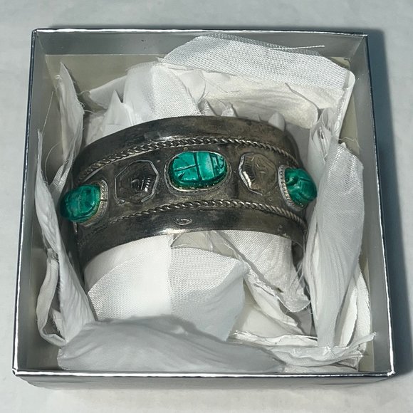 Vintage Silver Egyptian Revival Wide Large Scarab Blue/Green Turquoise Cuff - Picture 10 of 10